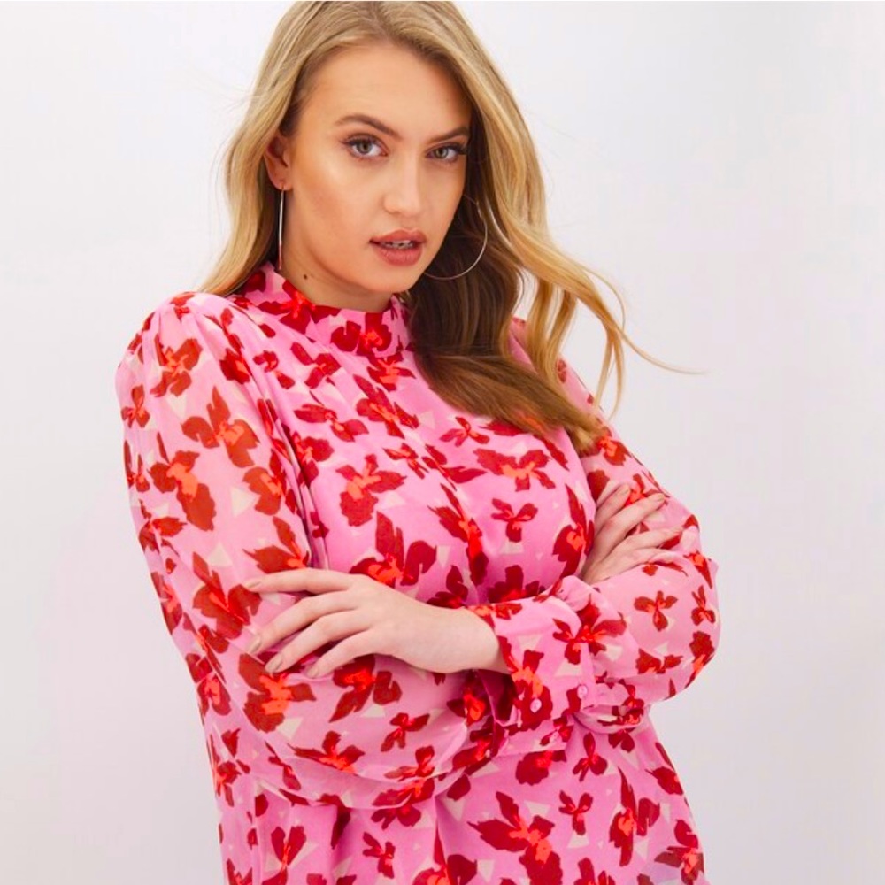 Pink Floral High Neck Vero Moda Small Blouse